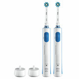 2 Cross Action Electric Toothbrushes